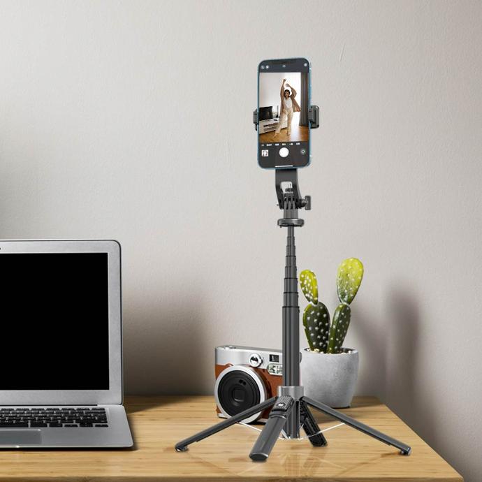 Porodo Dual Lighting Selfie Stick PD-SLST-BK – Bluetooth Wireless Selfie Stick with LED Light - Price In Oman