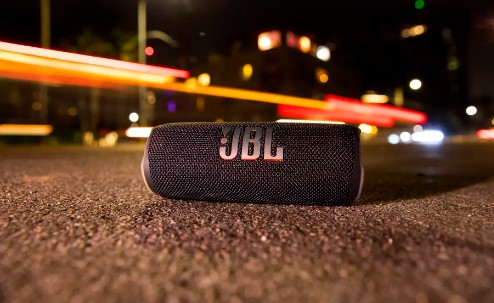 JBL Flip 6 Portable Waterproof Bluetooth Speaker – 12 hrs Playtime, IP67, PartyBoost - Price In Oman Muscat