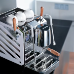 LePresso Corazzato 9-Bar Coffee Machine in Oman – Rich Espresso Barista Performance - Image 5