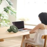 Porodo PD‑LSCMF – Outdoor Camping Fan with Remote, Tripod Mount & LED Light (10000 mAh) - Image 4