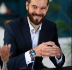 Porodo Sfera AMOLED Smartwatch – 1.43" Full Touch Display, Bluetooth Calling, Best Price In Muscat Oman - Image 3