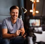 Powerology Dual Wireless Microphone Set – Bluetooth 5.2, AI Noise Reduction, 50m Range – PMLV2CMIC - Best Price In Muscat Oman - Image 2