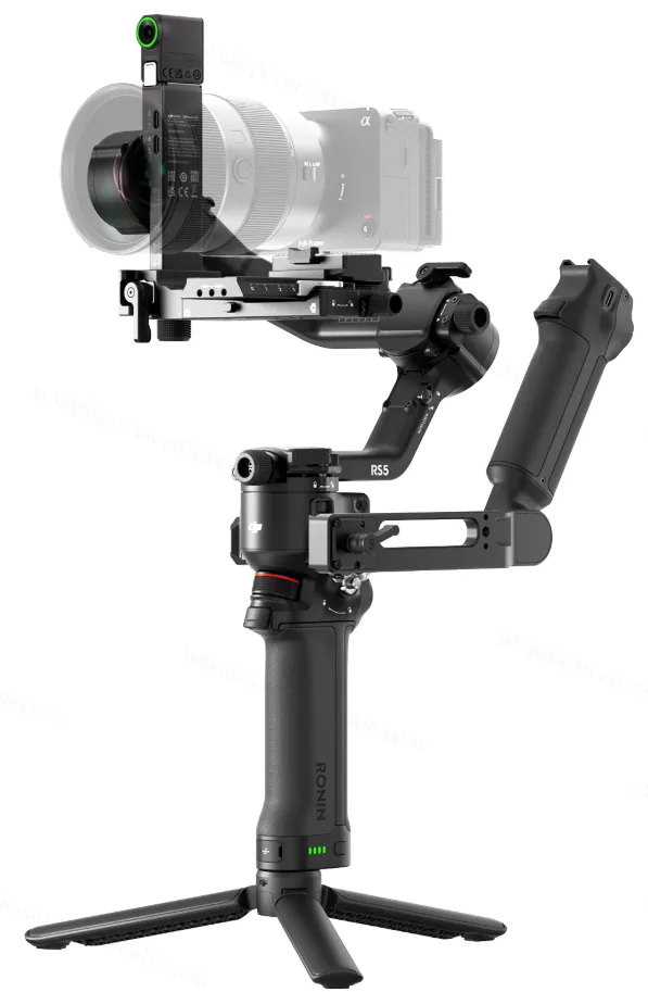 DJI RS 5 Gimbal Combo in Oman – Professional Camera Stabilizer Kit - Image 2