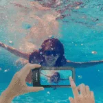 Lenyes Waterproof Phone Pouch in Oman – Secure Protection for Every Adventure - Image 6