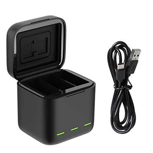 GoPro Hero 4 Charger White Box CHR1 in Oman GoPro Hero 4 Charger White Box CHR1 in Oman